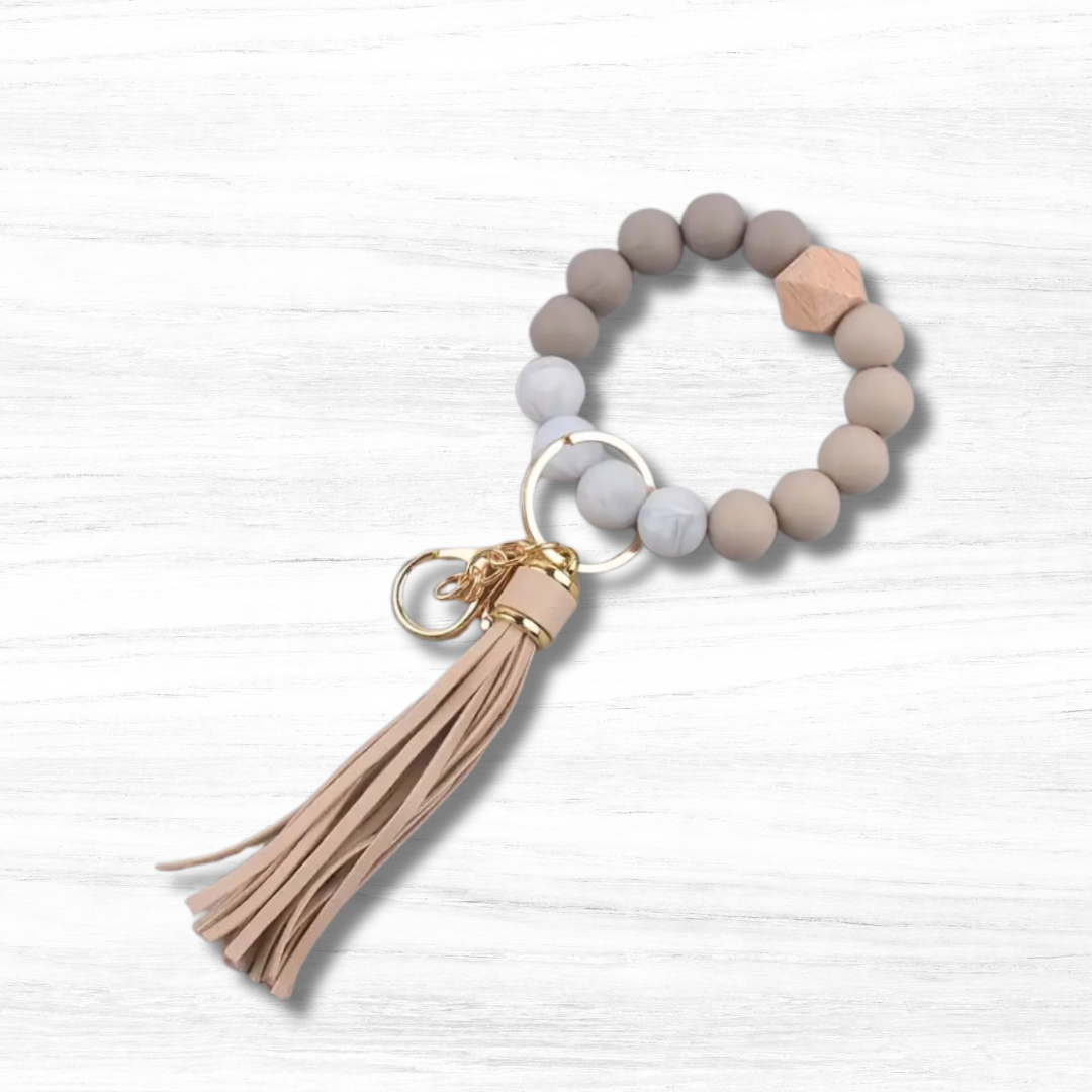 Nude Gold Ring Quartz Beaded Wristlet